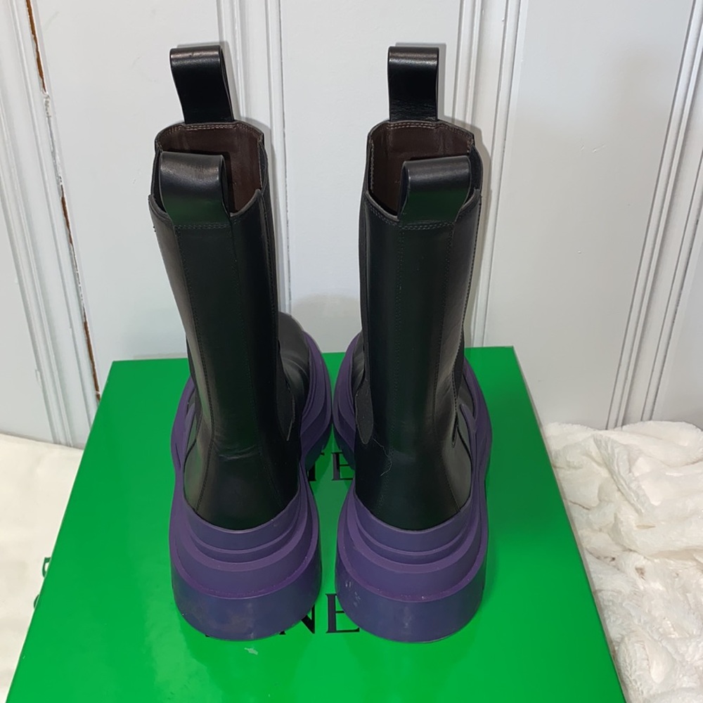 Bottega Veneta Purple Tire Leather Chelsea Boots - Picture 10 of 17